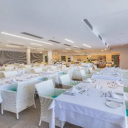 酒店 Livvo Calderones - Adults Recommended 4*
